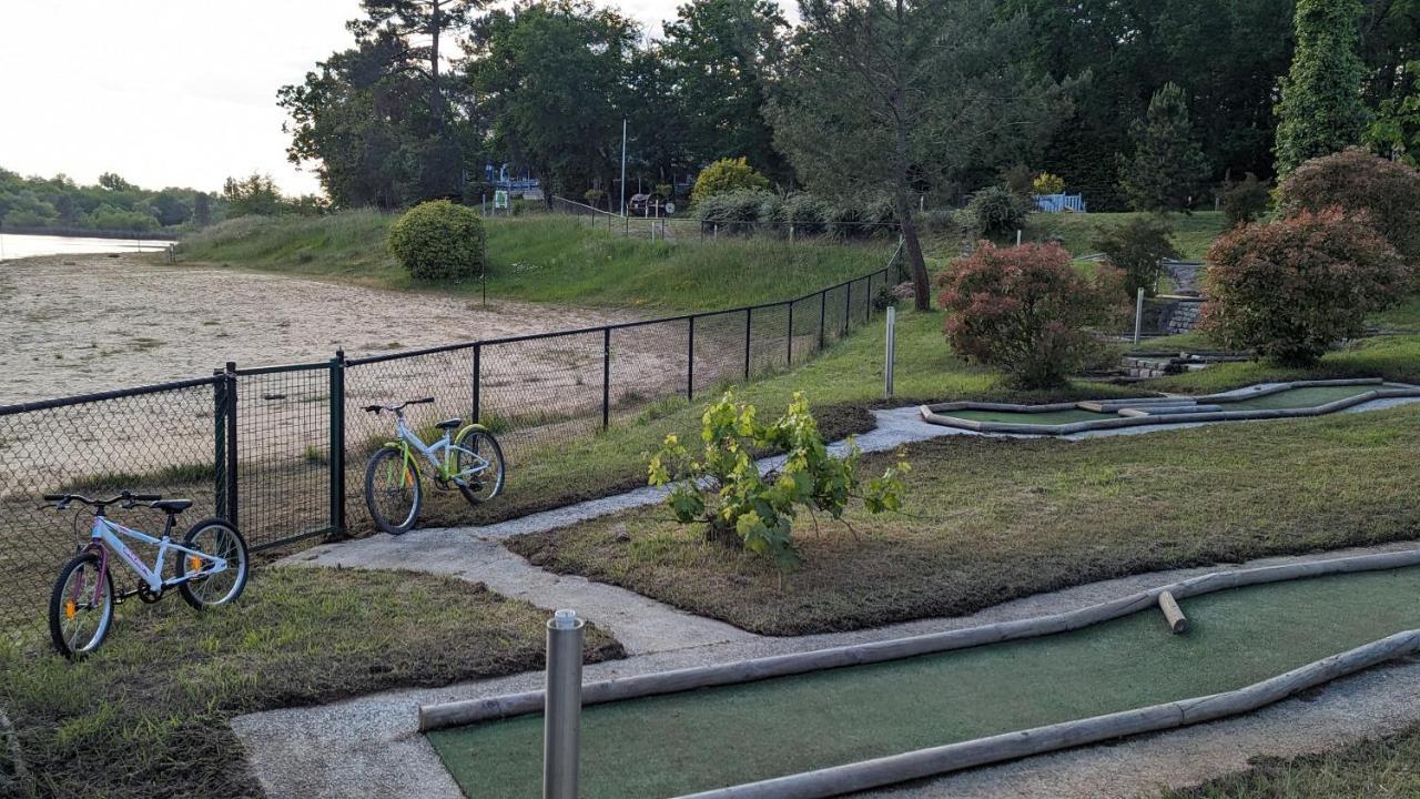 Etang Vallier Resort Brossac エクステリア 写真