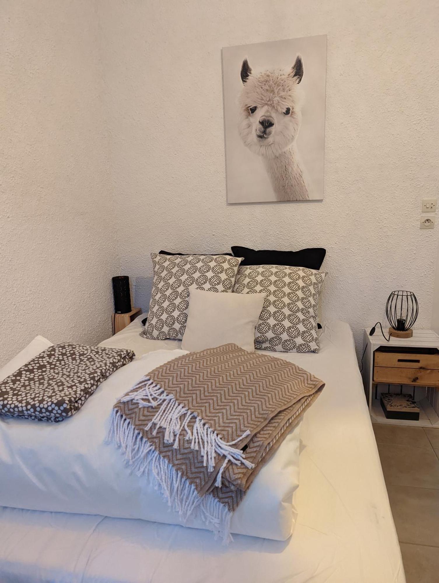 Etang Vallier Resort Brossac エクステリア 写真