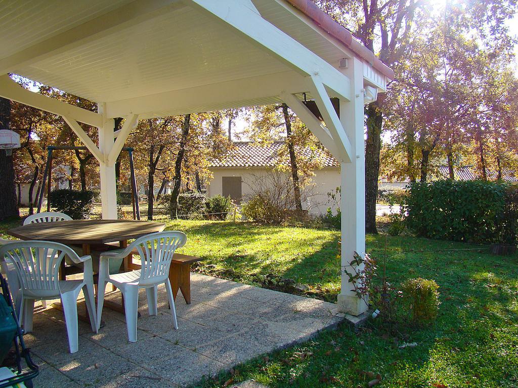 Etang Vallier Resort Brossac 部屋 写真